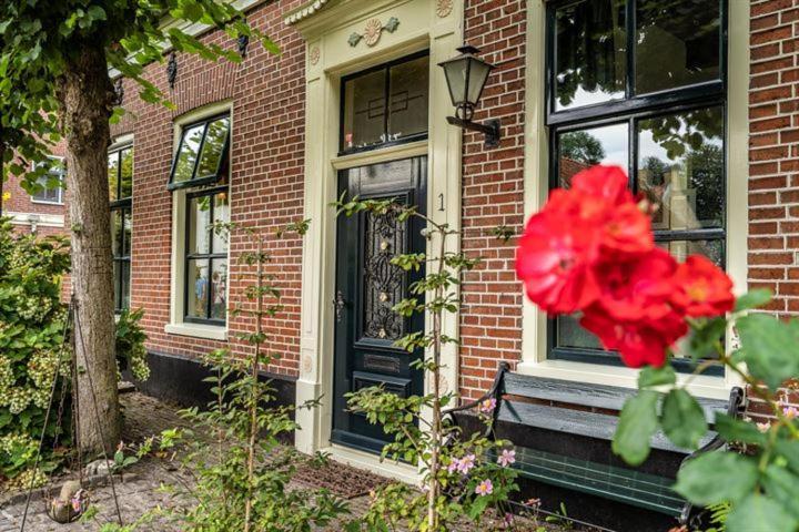 Bed and Breakfast Bij De Friesche Poort Буртанье Экстерьер фото