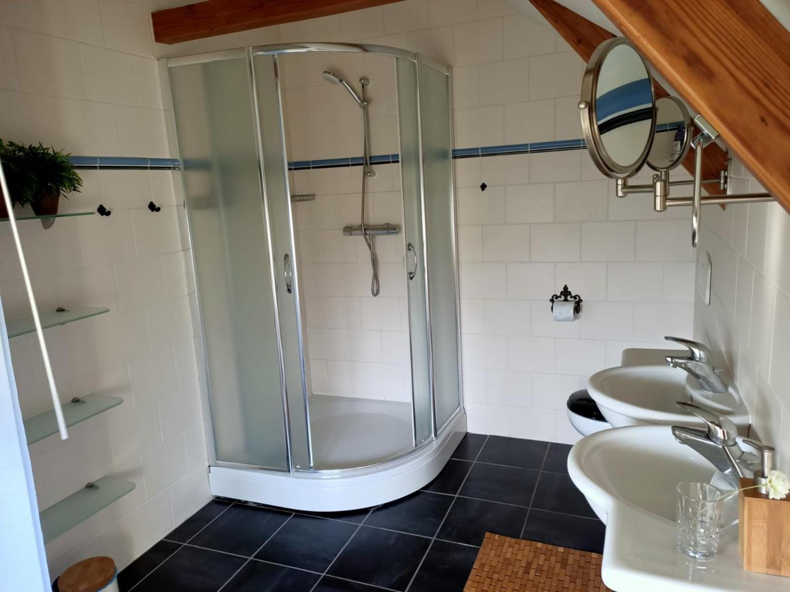 Bed and Breakfast Bij De Friesche Poort Буртанье Номер фото